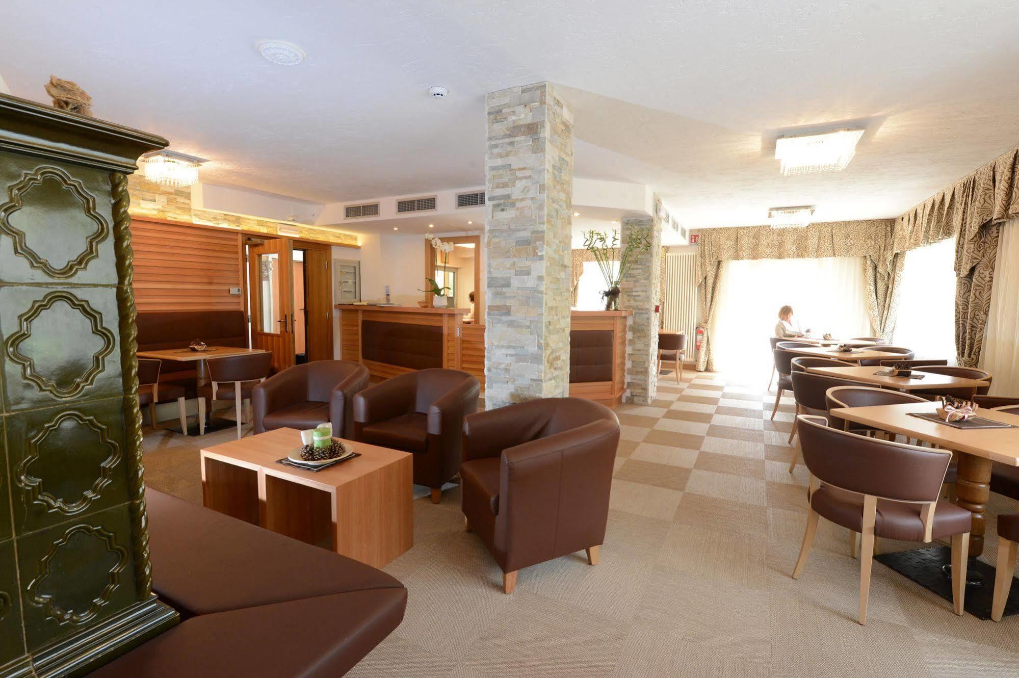 Cimon Dolomites Hotel Predazzo Exterior foto